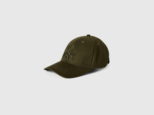 Cappello baseball con logo ricamato