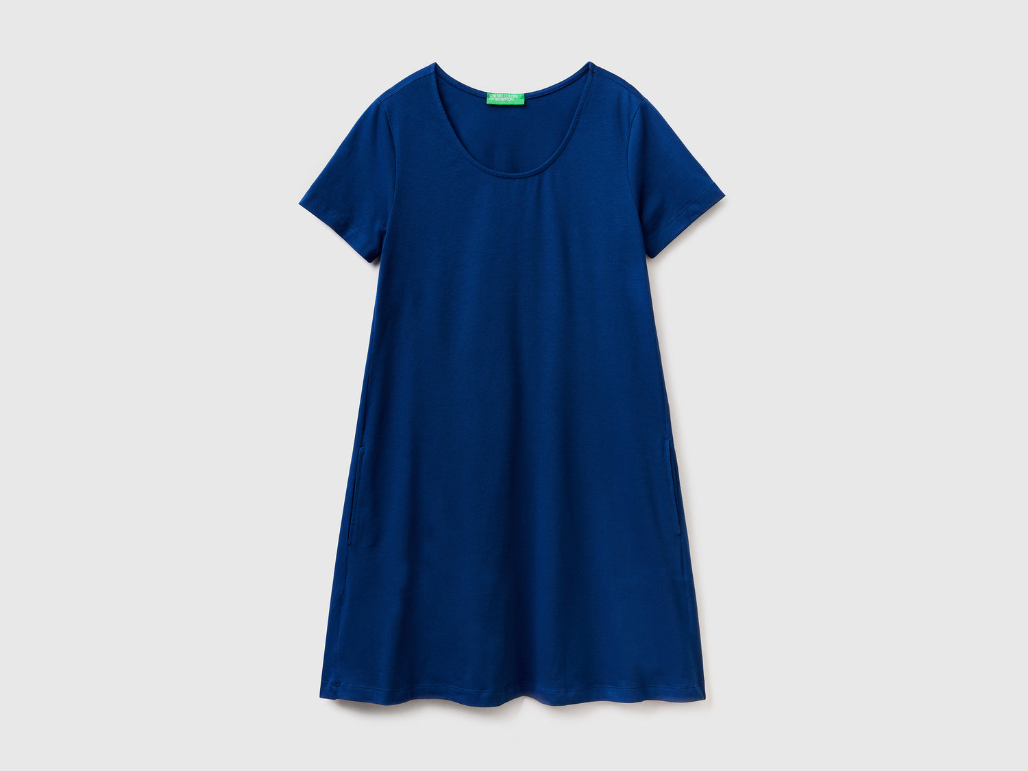 Vestito corto in cotone elasticizzato dal taglio leggermente svasato da donna blu scuro | Benetton Outlet