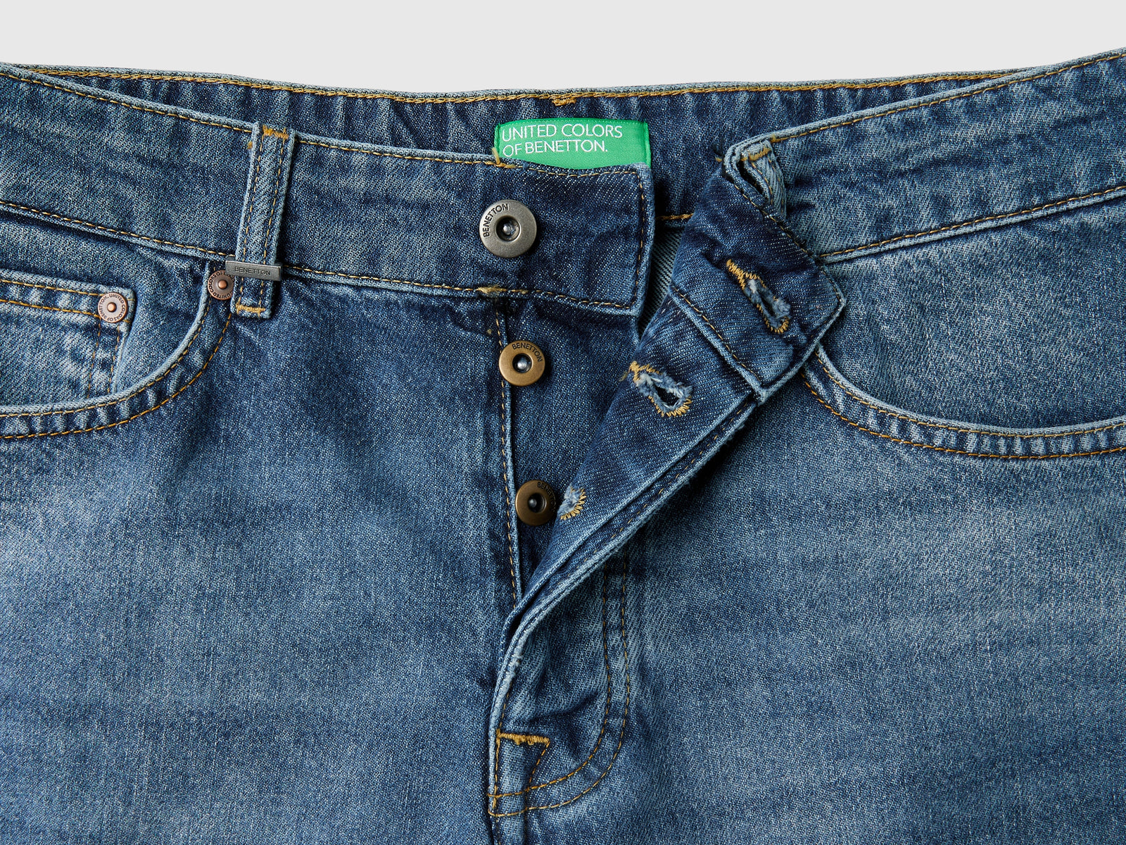 Jeans carrot fit da uomo blu 3 | Benetton Outlet