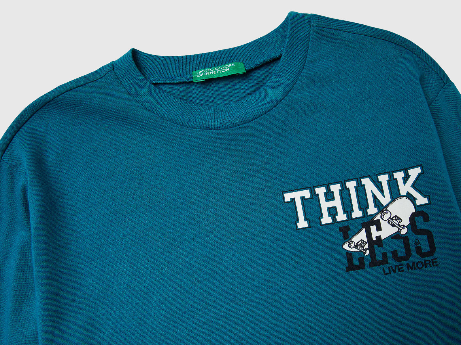T-shirt con stampa da bambino verde ottanio 3 | Benetton Outlet