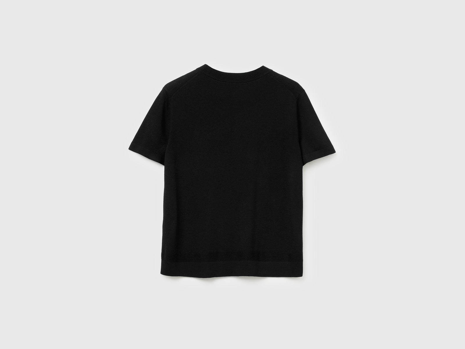 Maglia manica corta in misto seta da donna nero 2 | Benetton Outlet
