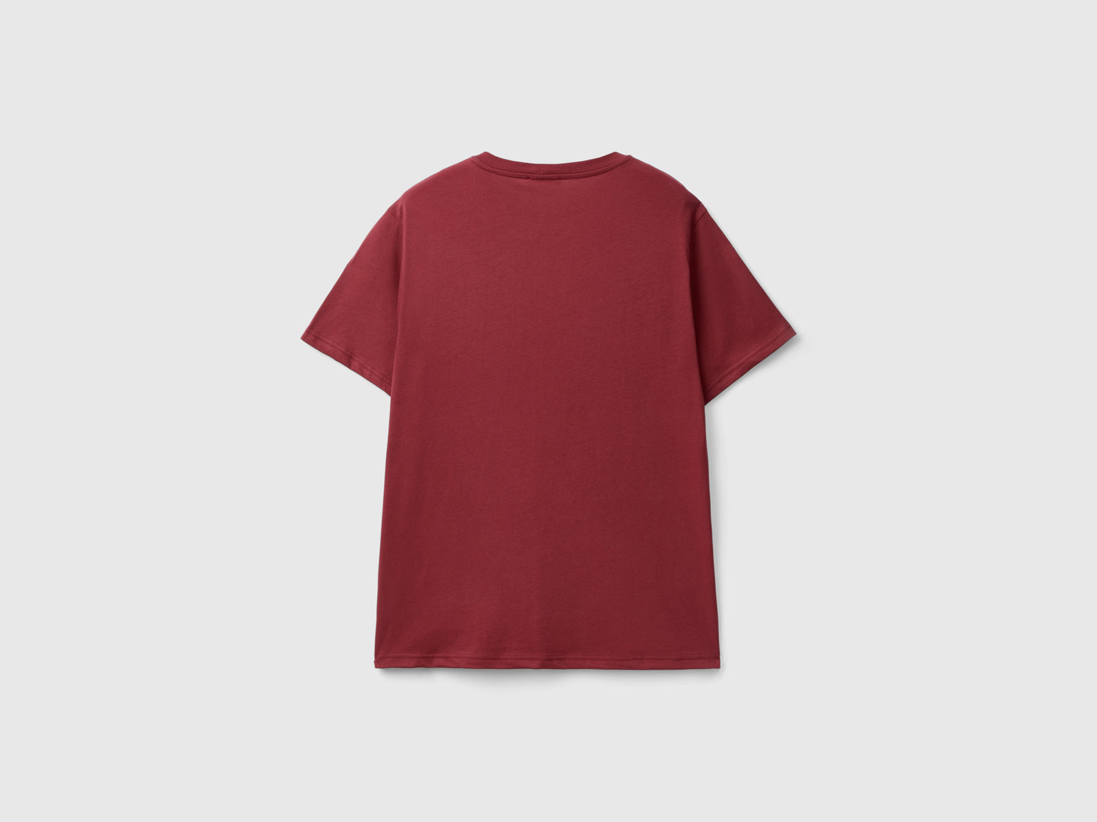T-shirt da uomo bordeaux 2 | Benetton Outlet