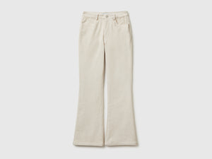 Pantaloni bootcut in velluto