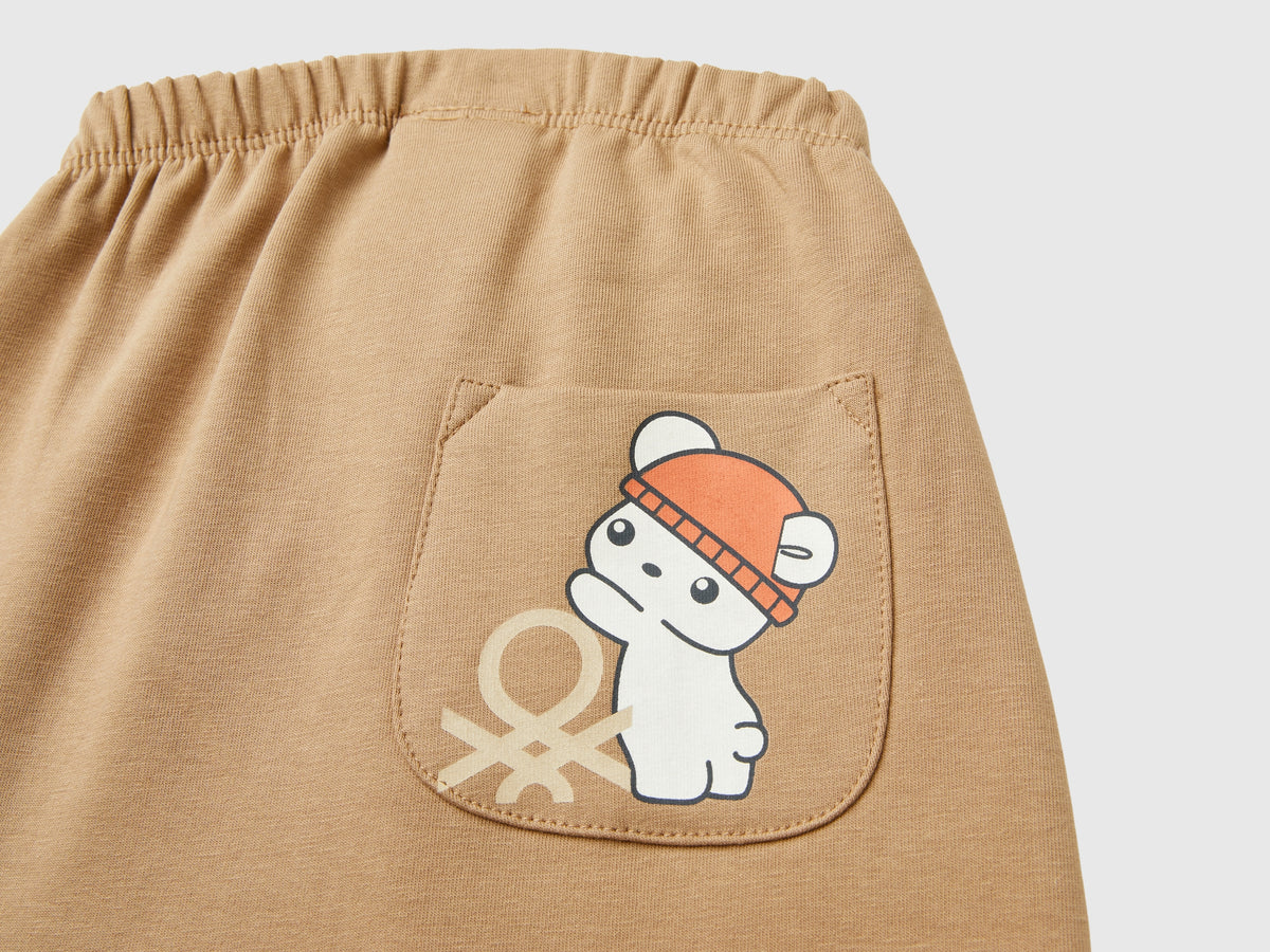 Pantaloni in calda felpa con taschino