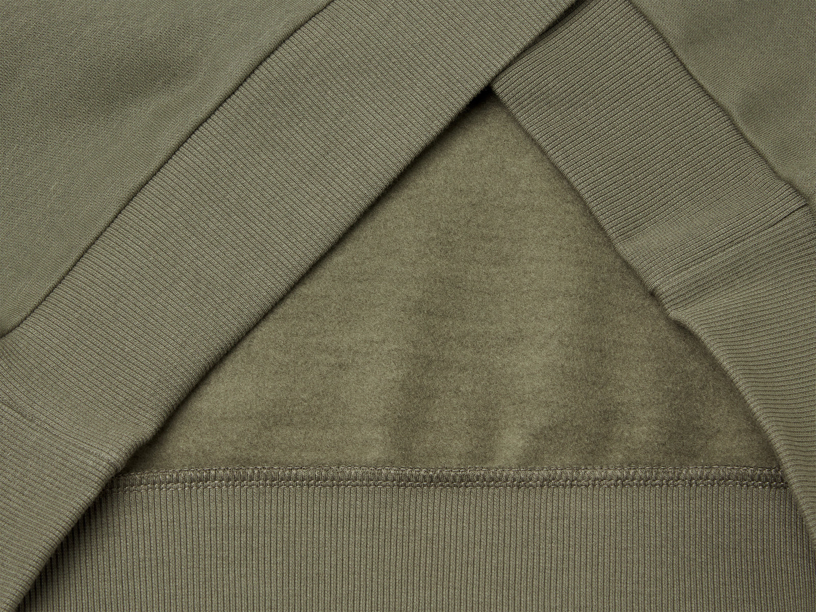 Calda felpa regular fit con ricamo fiori da donna verde militare 3 | Benetton Outlet