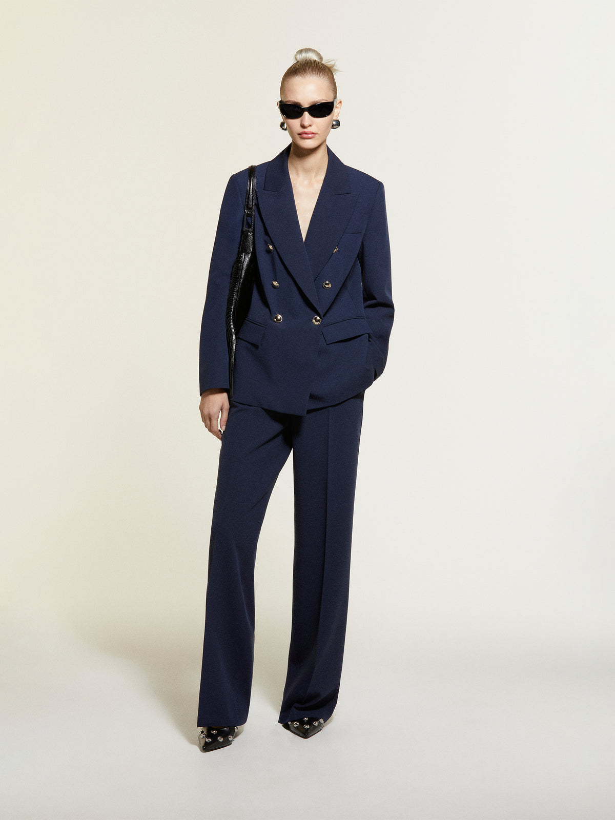Blazer con bottoni gold