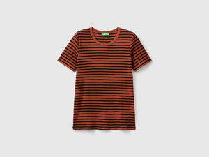 T-shirt girocollo a righe