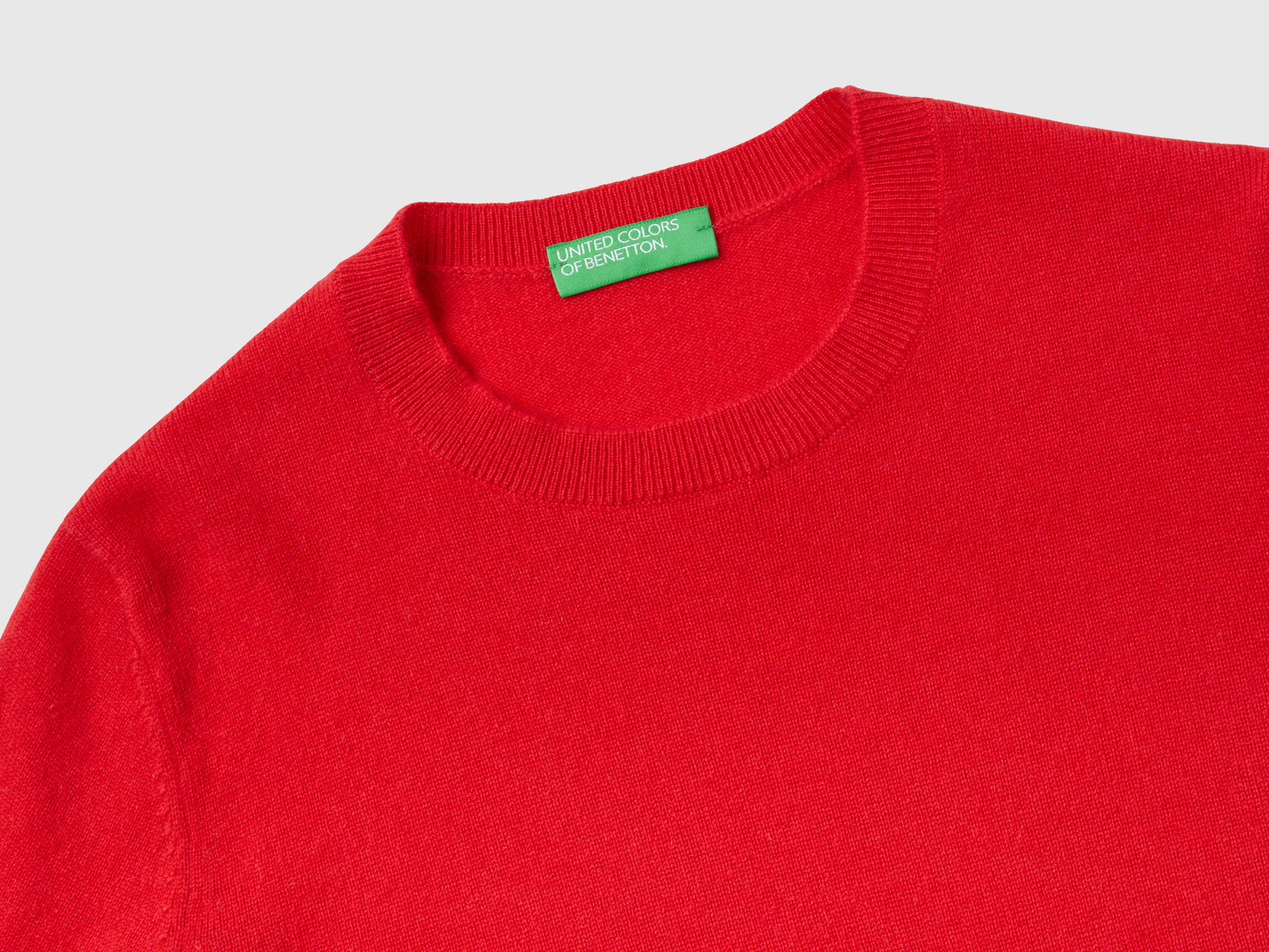 Maglioncino in puro cashmere da donna rosso corallo 3 | Benetton Outlet