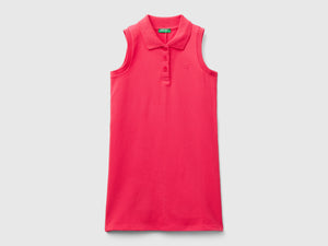 Vestito smanicato stile polo