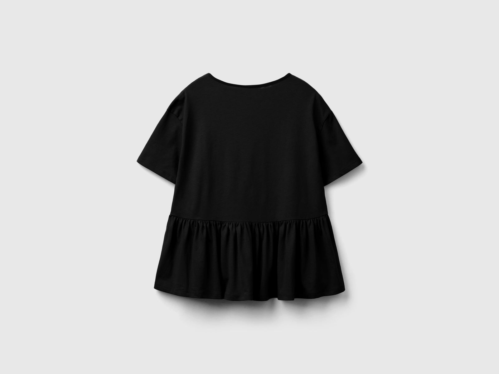T-shirt boxy fit con balza da donna nero 2 | Benetton Outlet