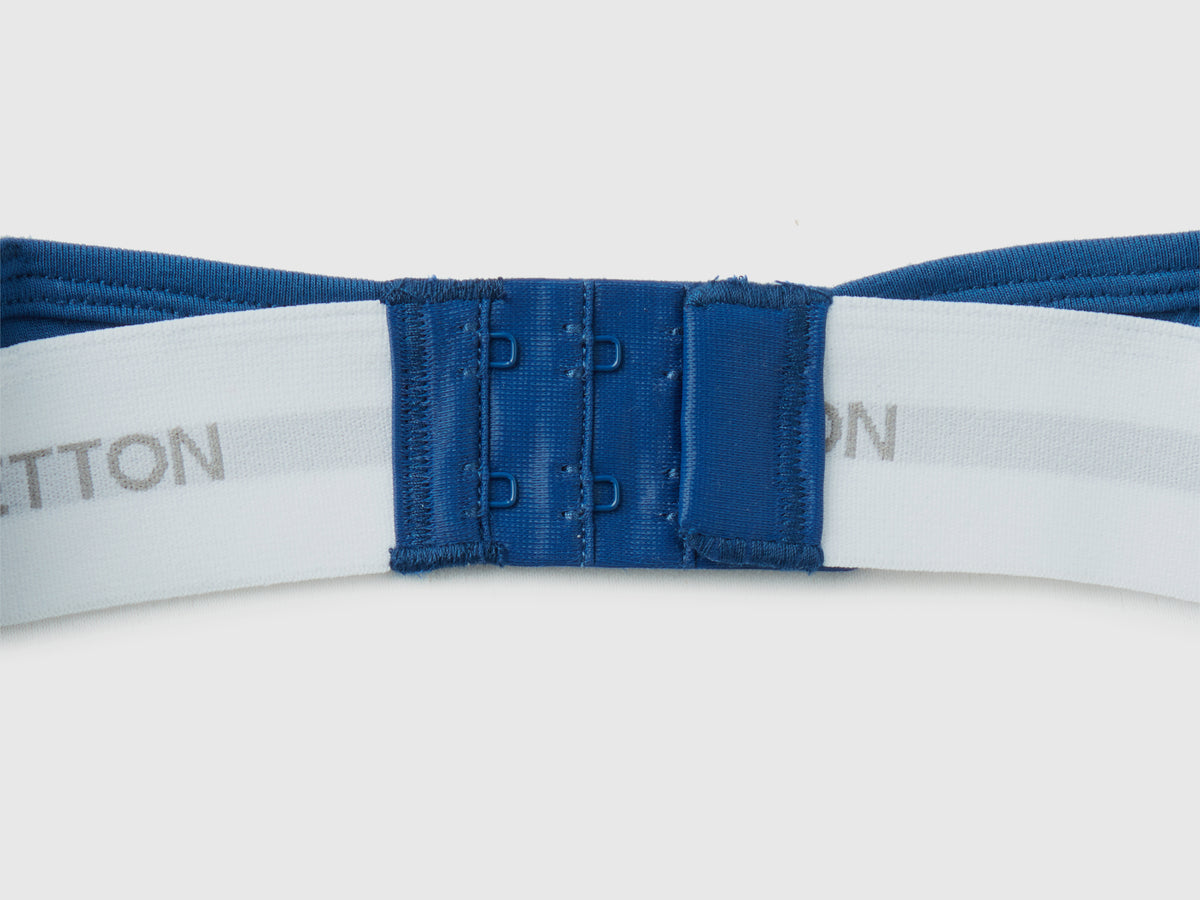 Reggiseno a triangolo