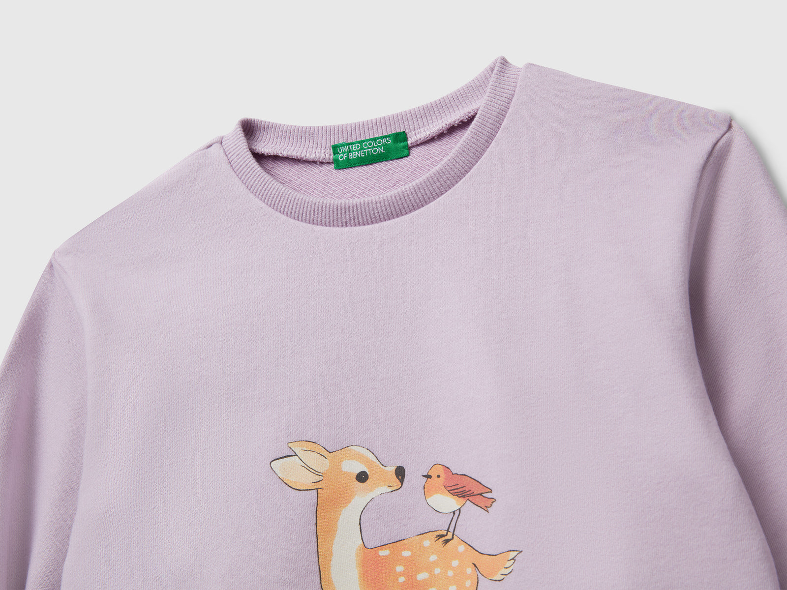 Felpina con stampa animaletti da bimba lavanda 3 | Benetton Outlet