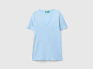 T-shirt in puro cotone con scollo a V