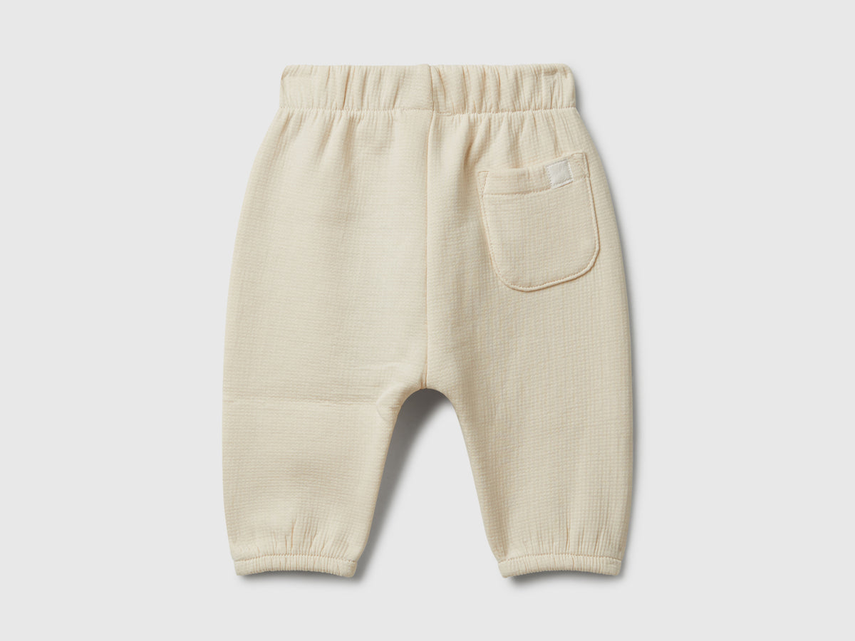 Pantaloni in cotone con patch