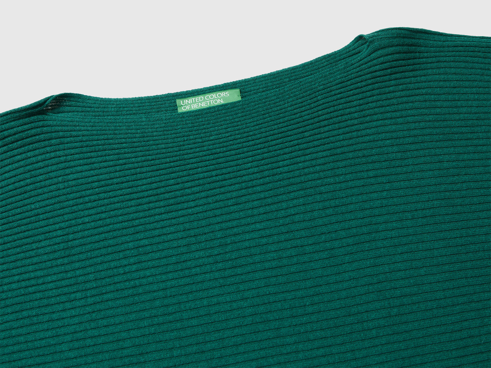 Maglia con scollo a barchetta da donna verde scuro 3 | Benetton Outlet