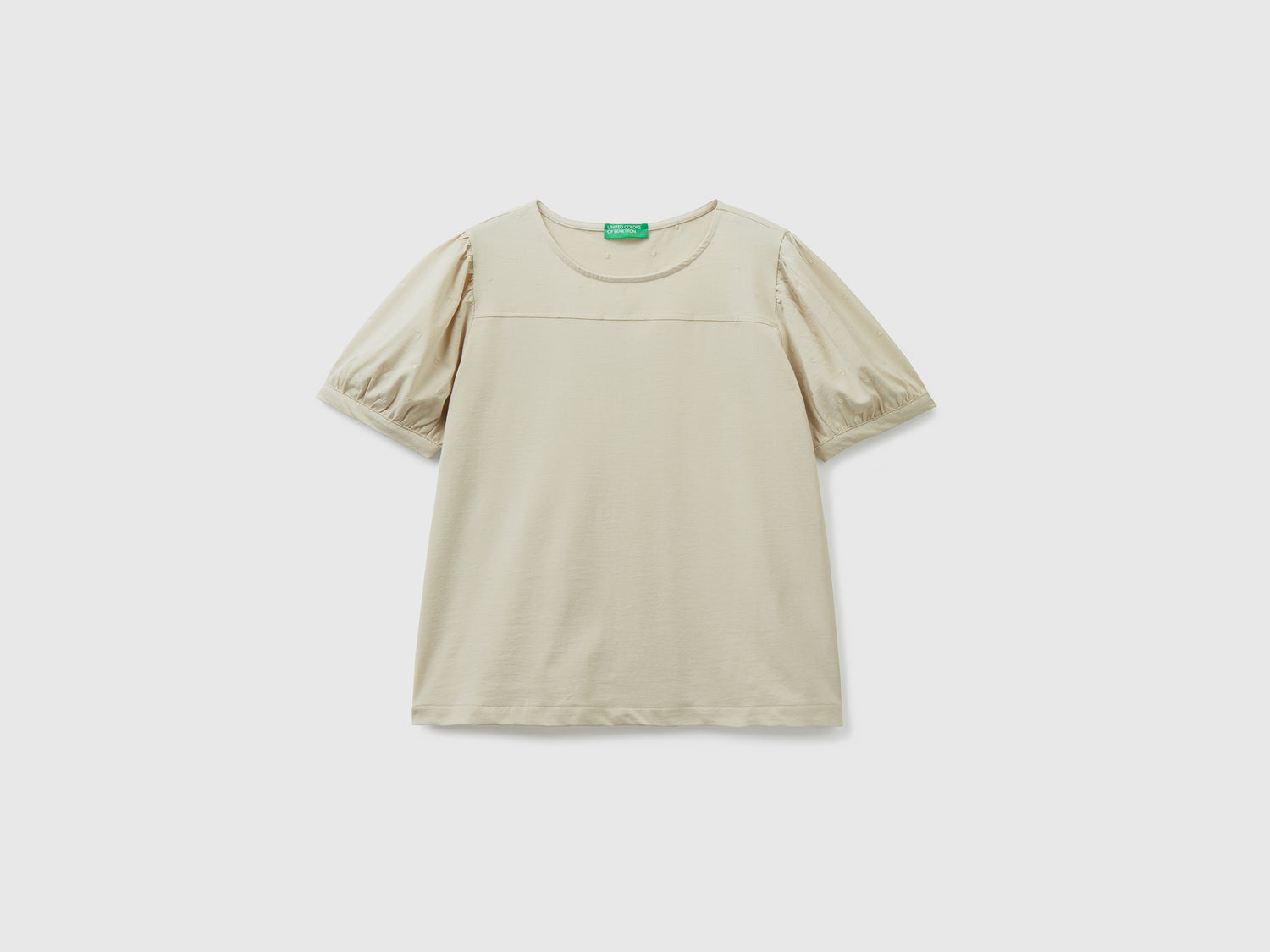 T-shirt girocollo realizzata in puro cotone leggero da donna beige | Benetton Outlet