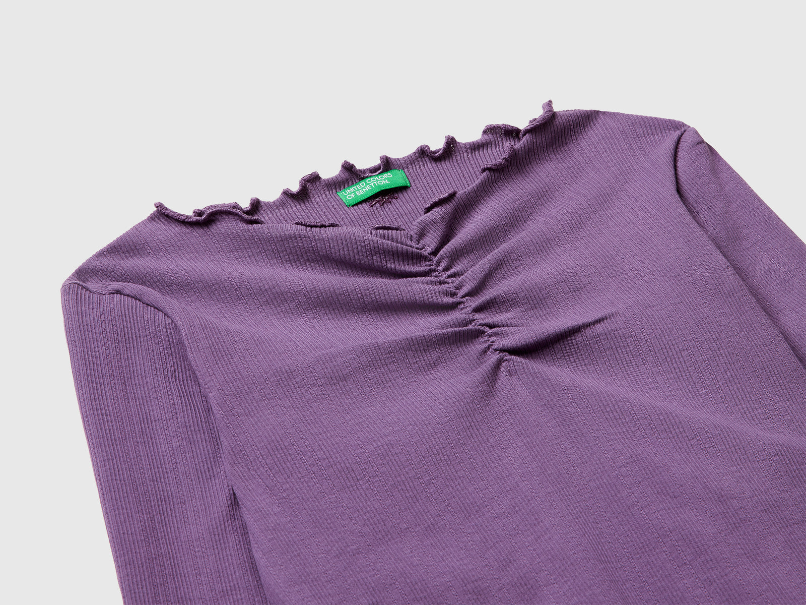 Maglietta con bordi ondulati da bambina viola 3 | Benetton Outlet