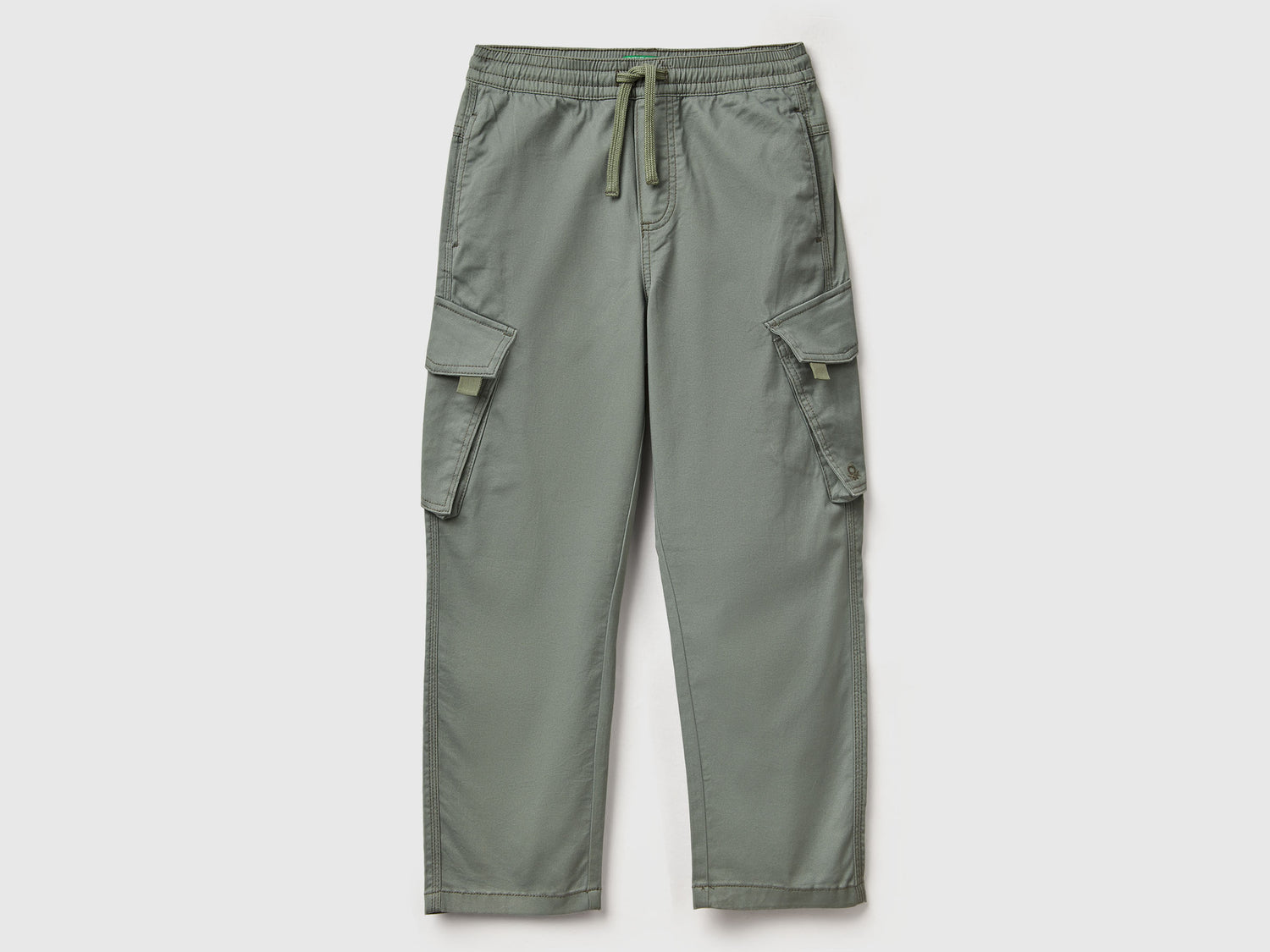 Pantaloni cargo regular fit da bambino verde militare | Benetton Outlet