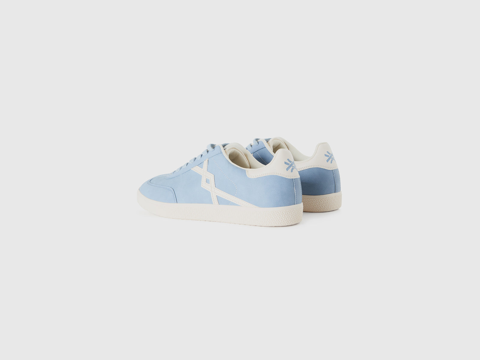 Sneakers basse da uomo celeste 2 | Benetton Outlet