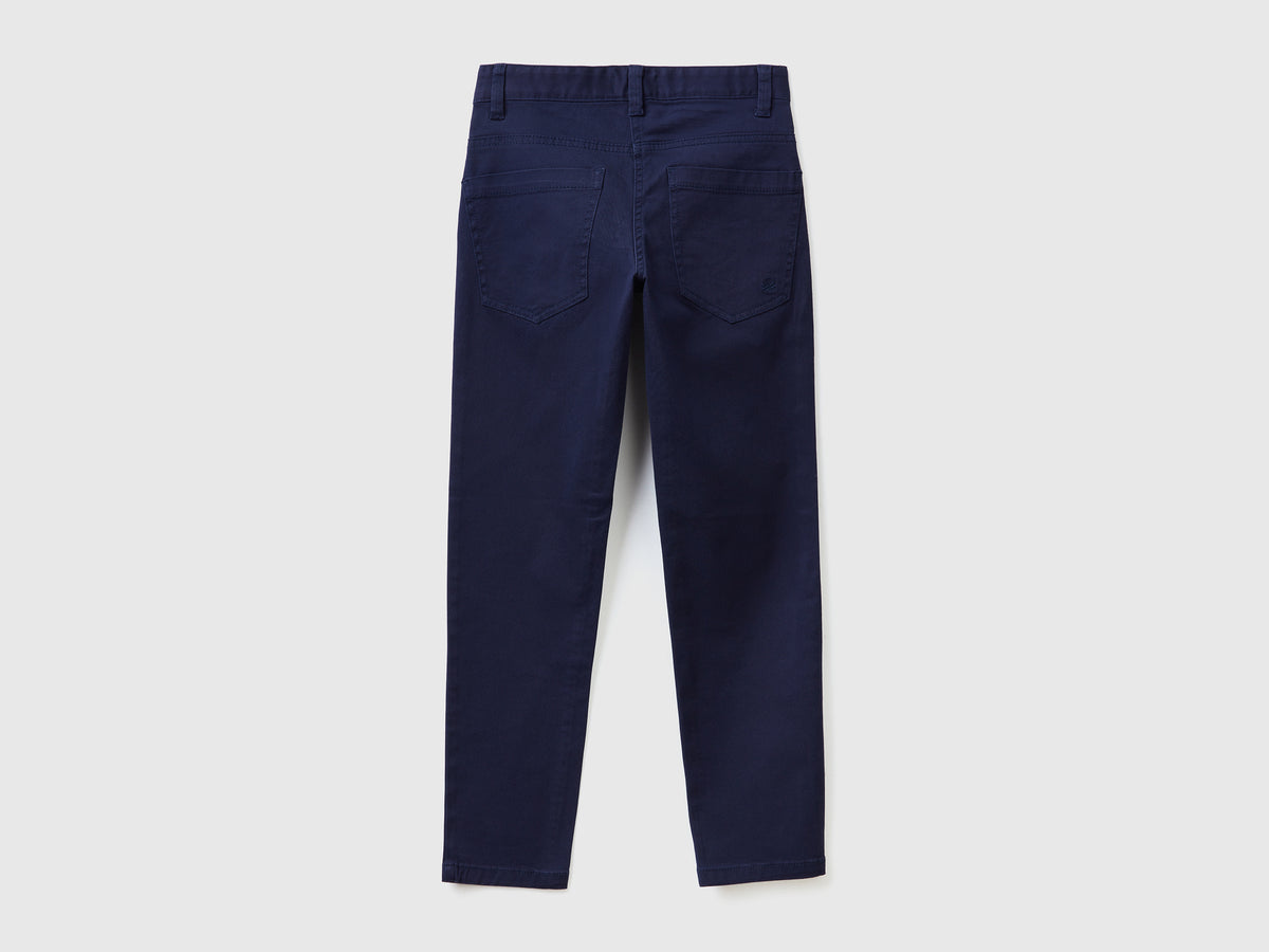 Pantaloni slim fit cinque tasche