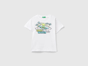 T-shirt con stampa e dettagli fluo
