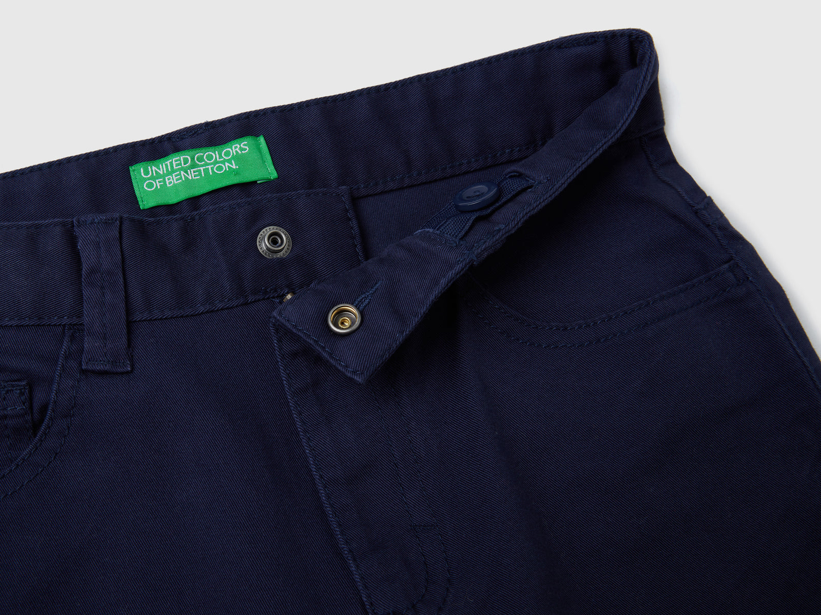 Pantaloni slim fit cinque tasche da bambino blu scuro 3 | Benetton Outlet