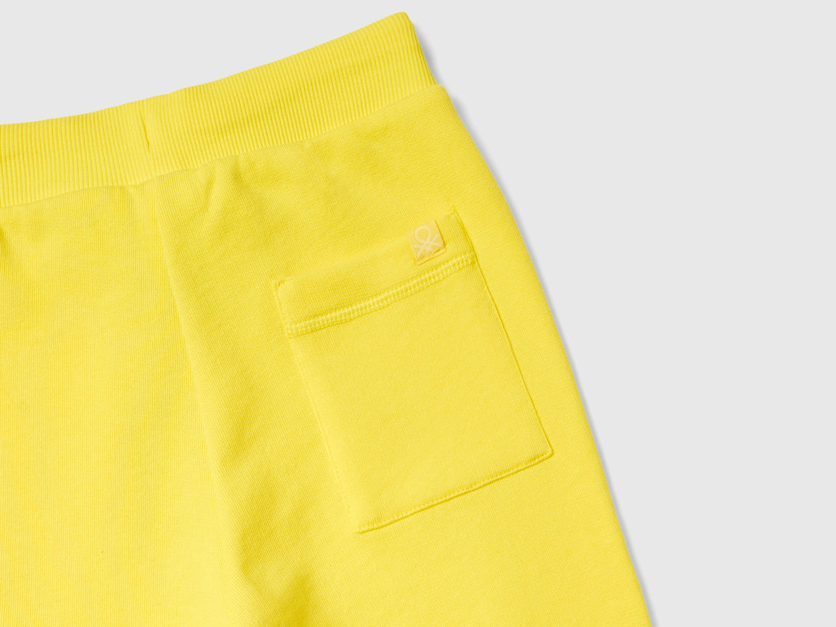 Pantaloni sportivi con coulisse