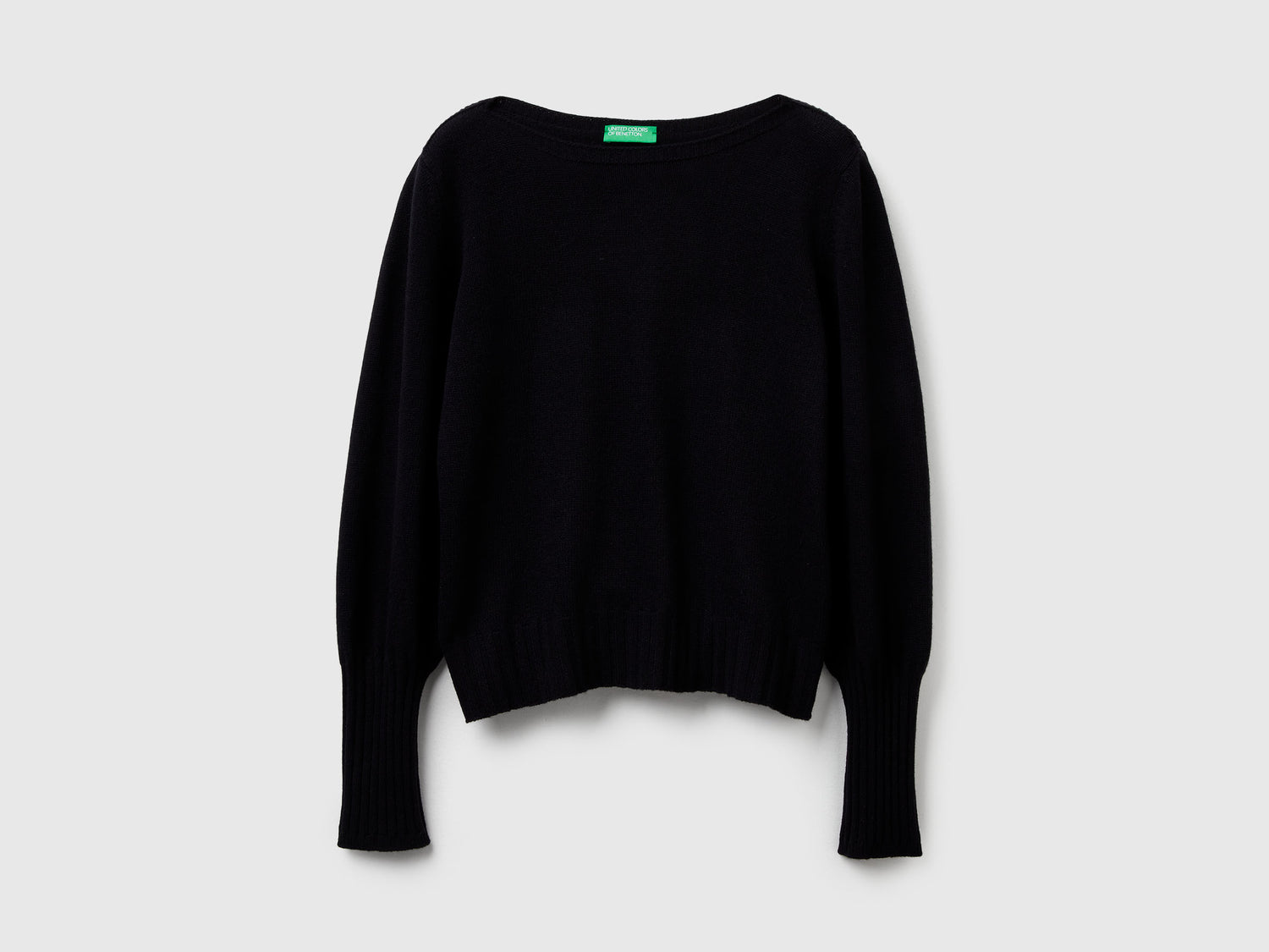 Maglioncino con scollo a barchetta da donna nero | Benetton Outlet