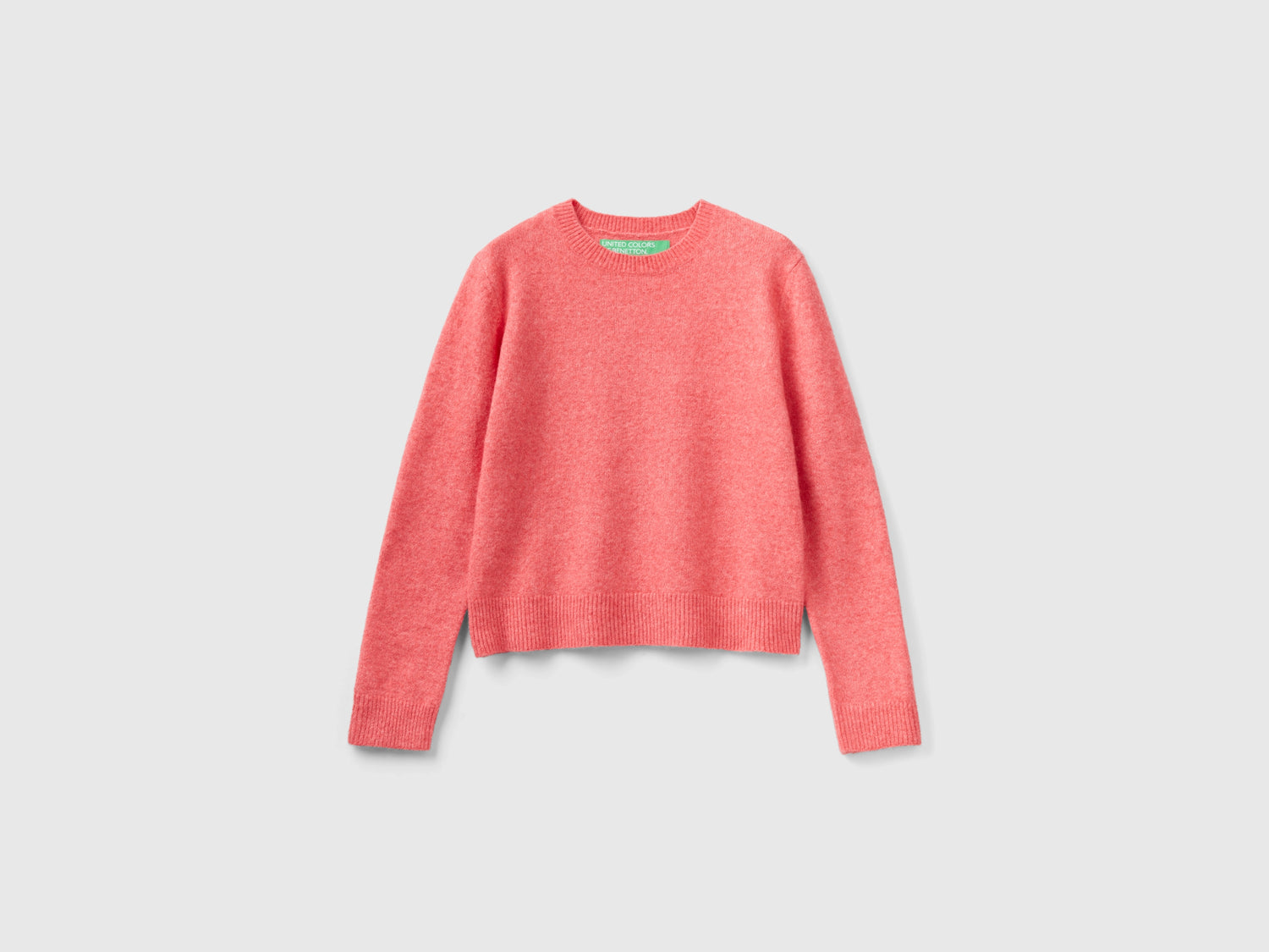 Maglioncino in filato riciclato da donna salmone | Benetton Outlet