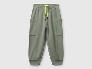 Pantaloni cargo in felpa