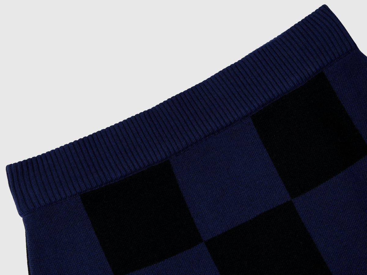 Minigonna in maglia a scacchi
