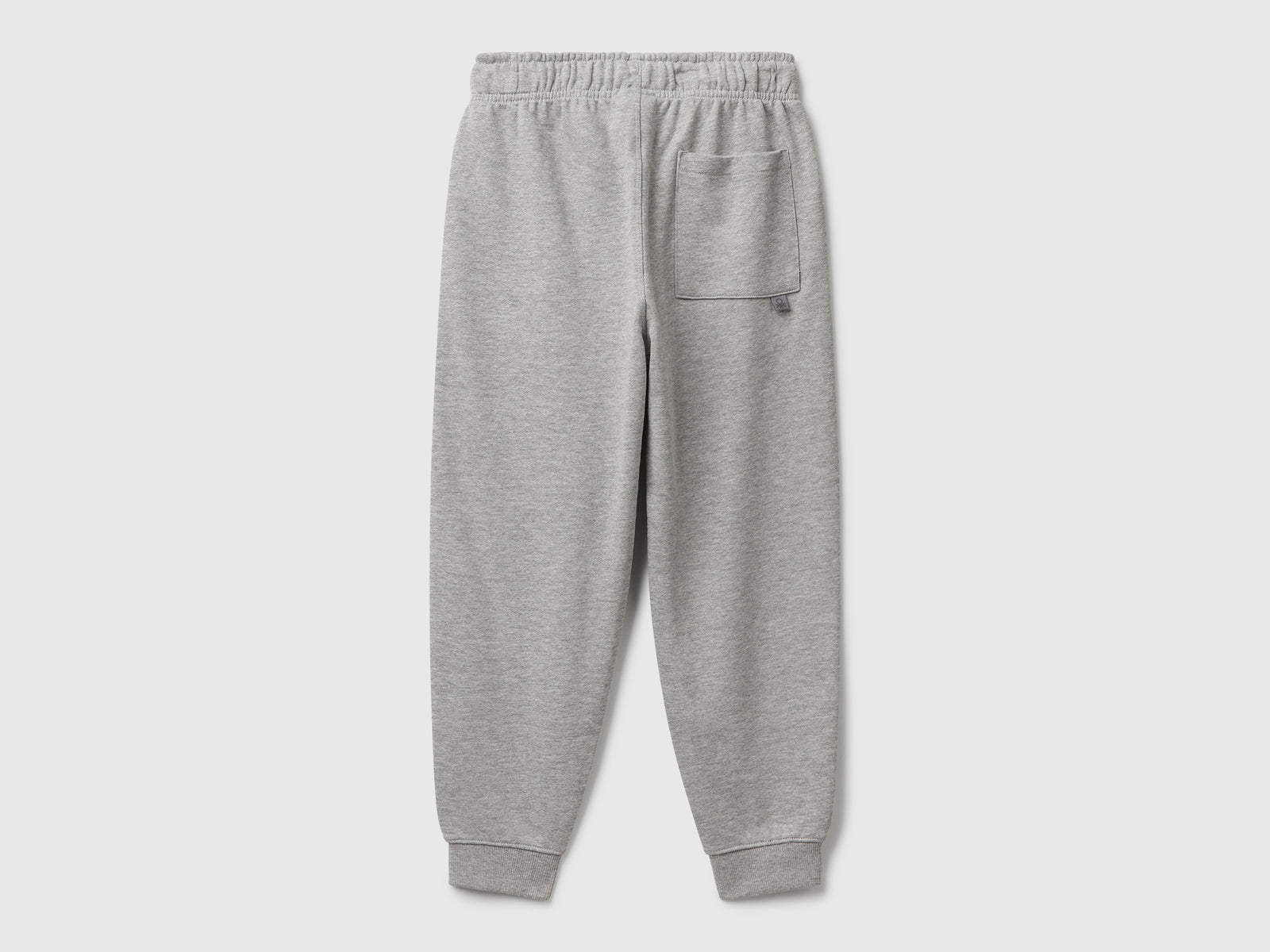 Joggers in puro cotone da bambino grigio chiaro 2 | Benetton Outlet