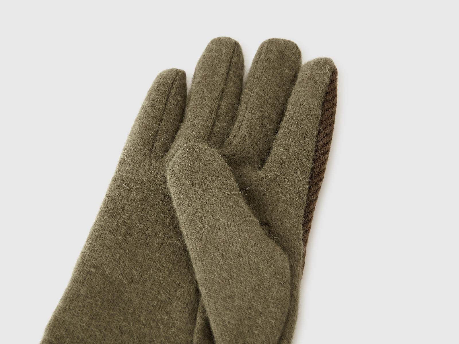 Guanti con trama a spina da donna verde militare 2 | Benetton Outlet