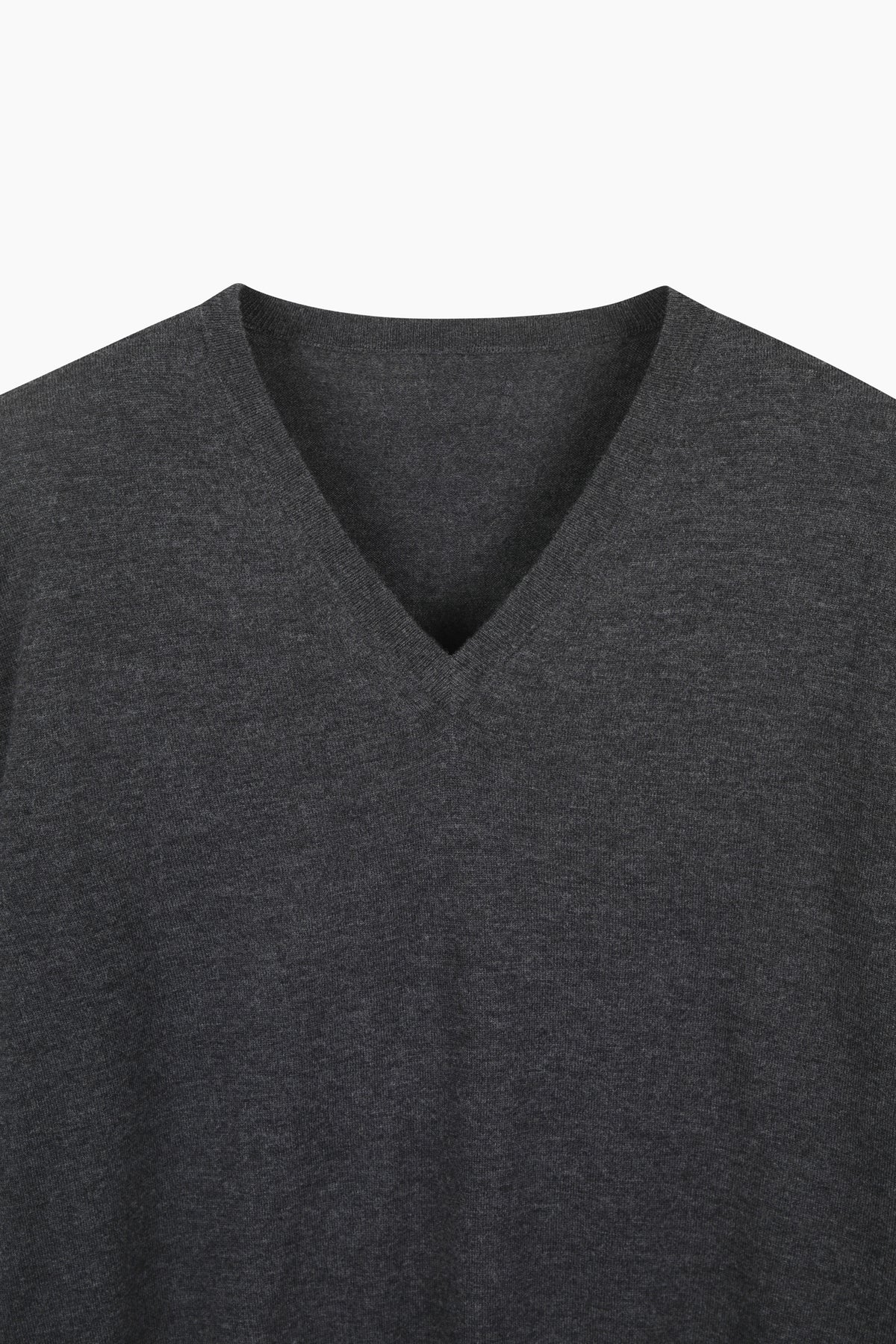 Maglia 100% lana con scollo a V