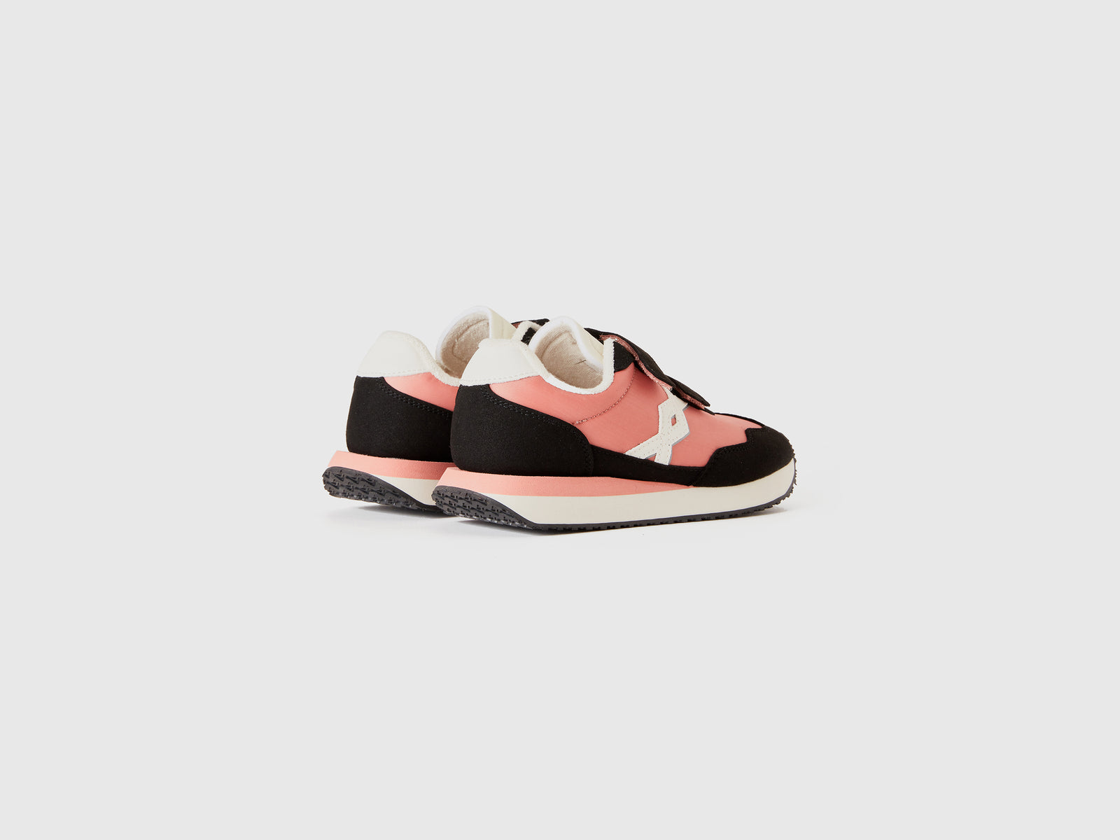 Sneakers in nylon e tessuto scamosciato da bambino multi-color 2 | Benetton Outlet