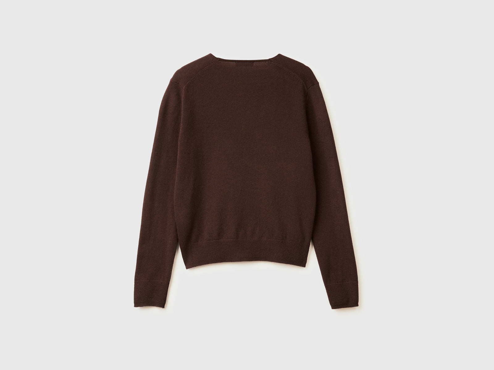 Maglione con scollo a V in pura lana Merino da donna marrone 2 | Benetton Outlet
