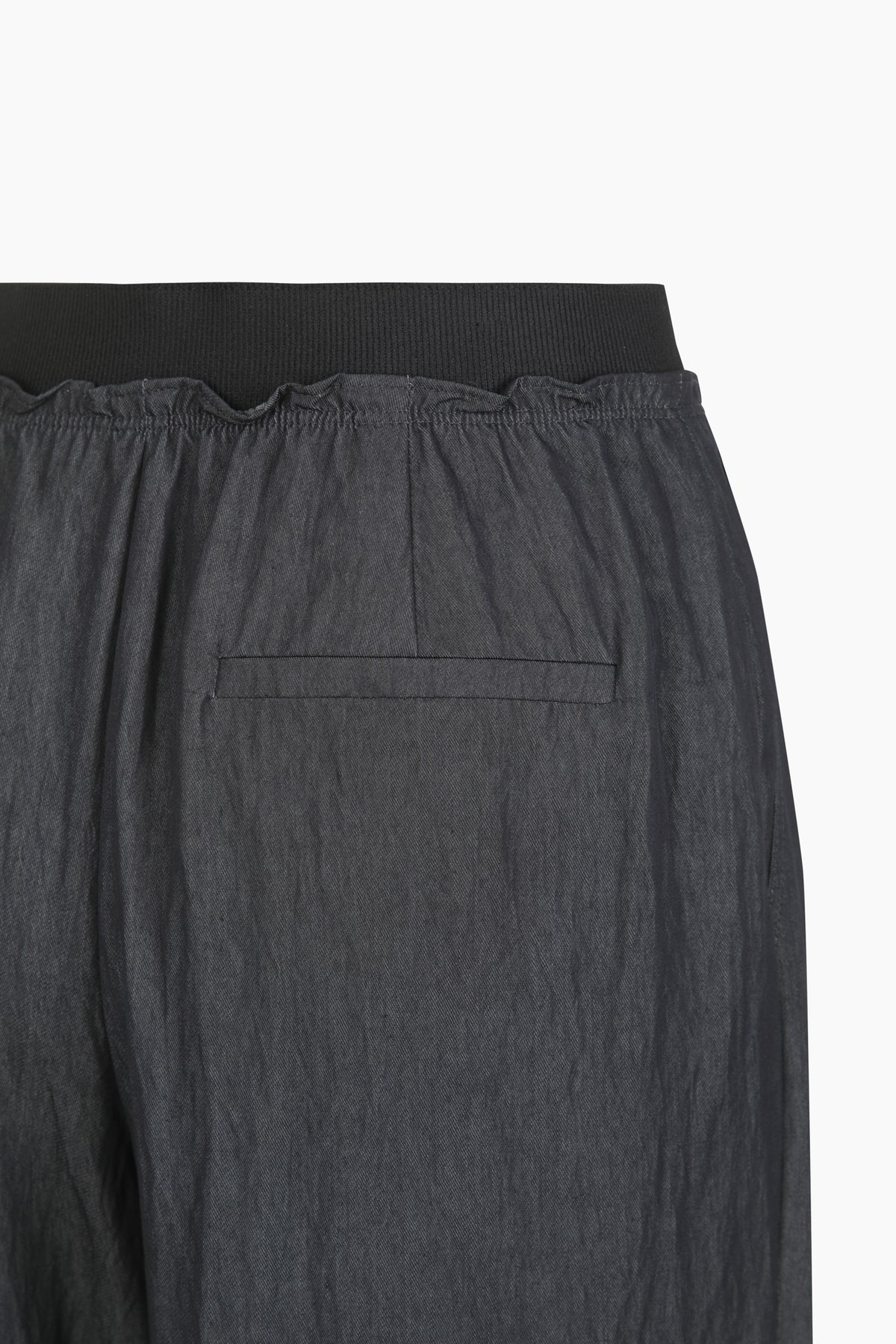 Pantaloni con pinces