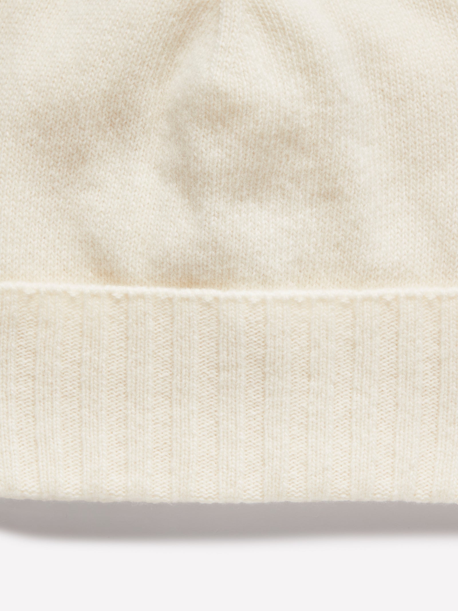 Berretto beige in maglia di misto lana da uomo bianco panna 2 | Sisley Outlet