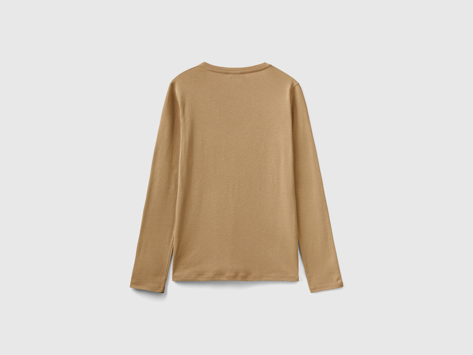 T-shirt a manica lunga con scollo a V da donna cammello 2 | Benetton Outlet