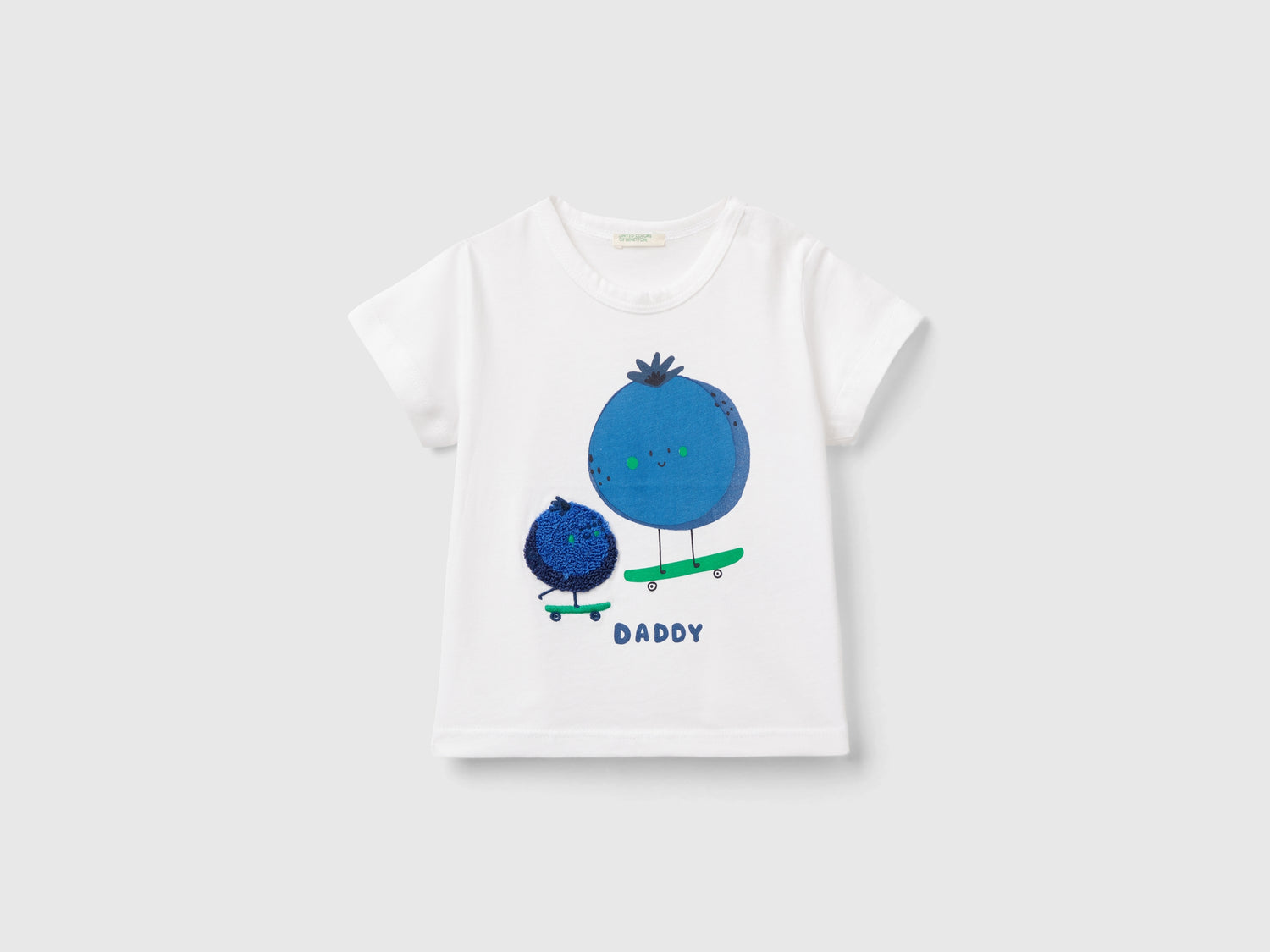 T-shirt con stampa e ricamo da neonato bianco | Benetton Outlet