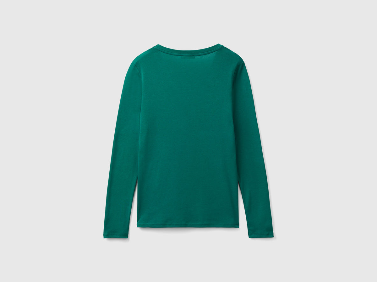 T-shirt a manica lunga con scollo a V