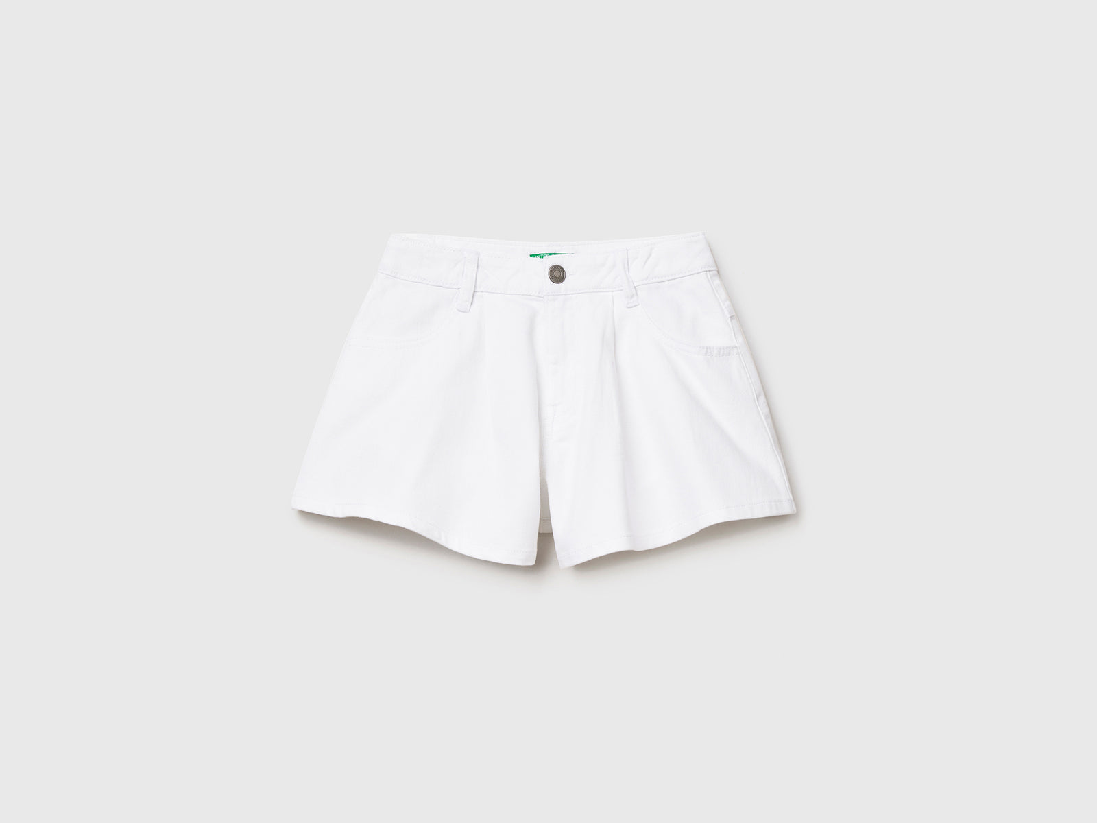 Pantaloncini corti in cotone elasticizzato da bambina bianco | Benetton Outlet