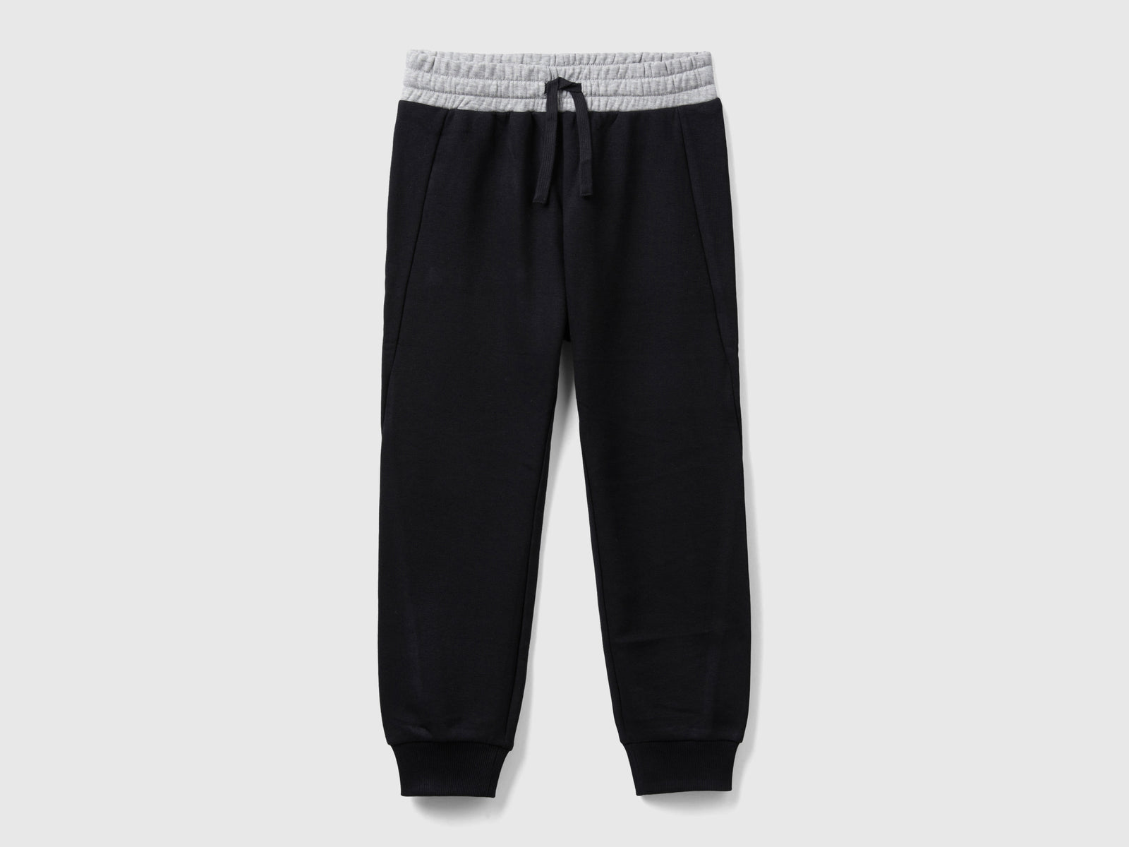 Joggers con coulisse da bambino nero | Benetton Outlet