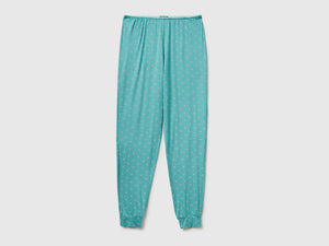 Pantaloni azzurri con stampa cuori