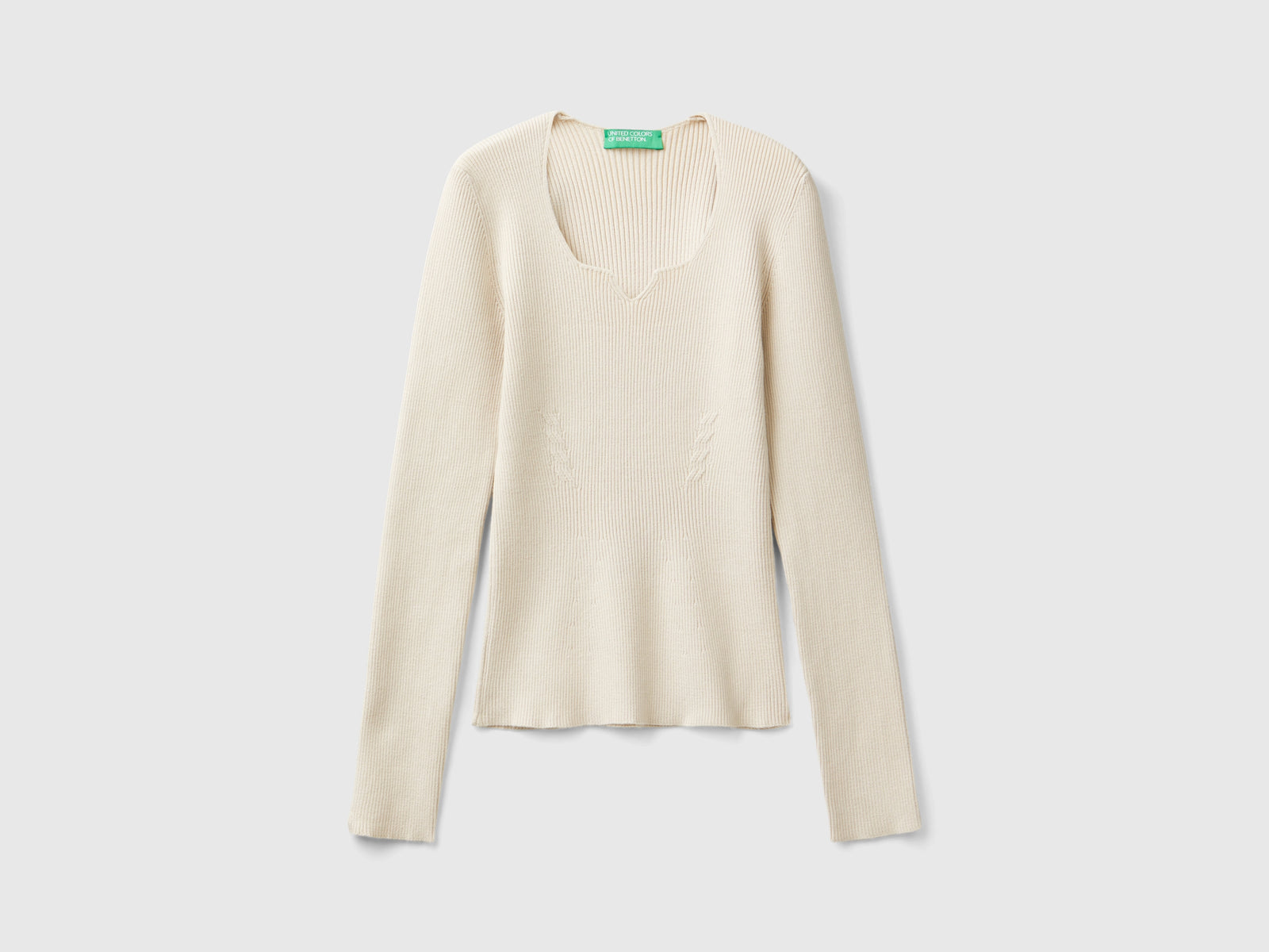 Maglia con scollo a cuore da donna bianco panna | Benetton Outlet