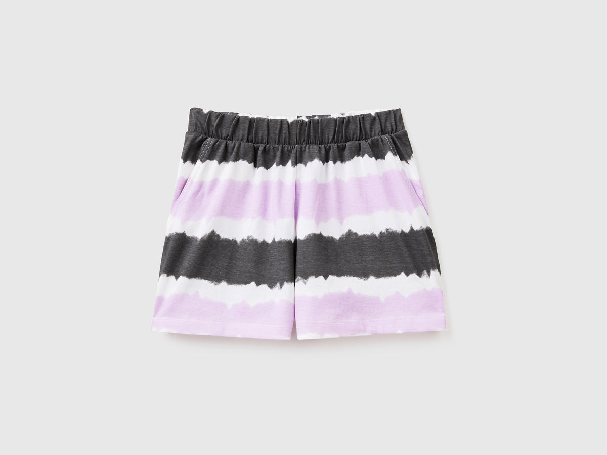 Pantaloni corti in puro cotone con stampa effetto tye-dye
