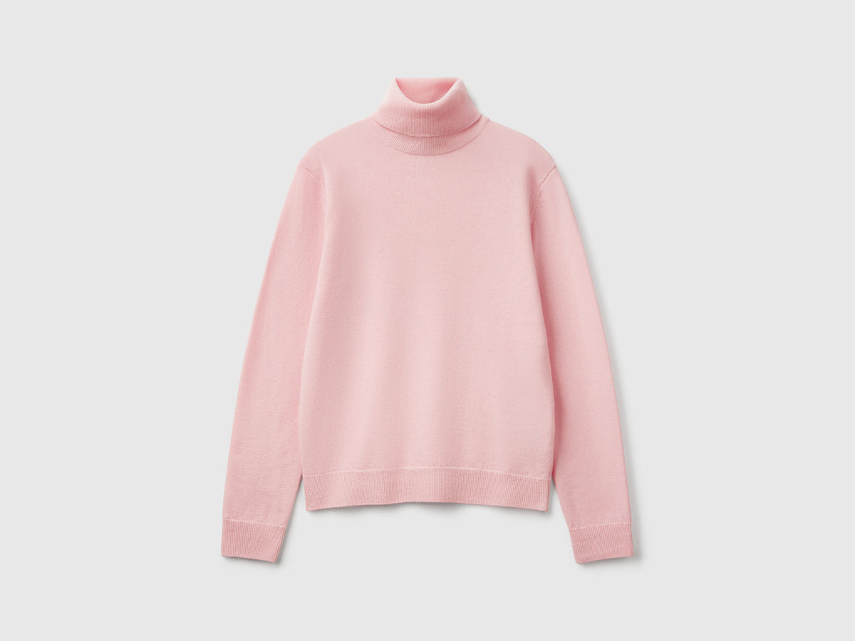 Maglione dolcevita rosa cipria in pura lana Merino