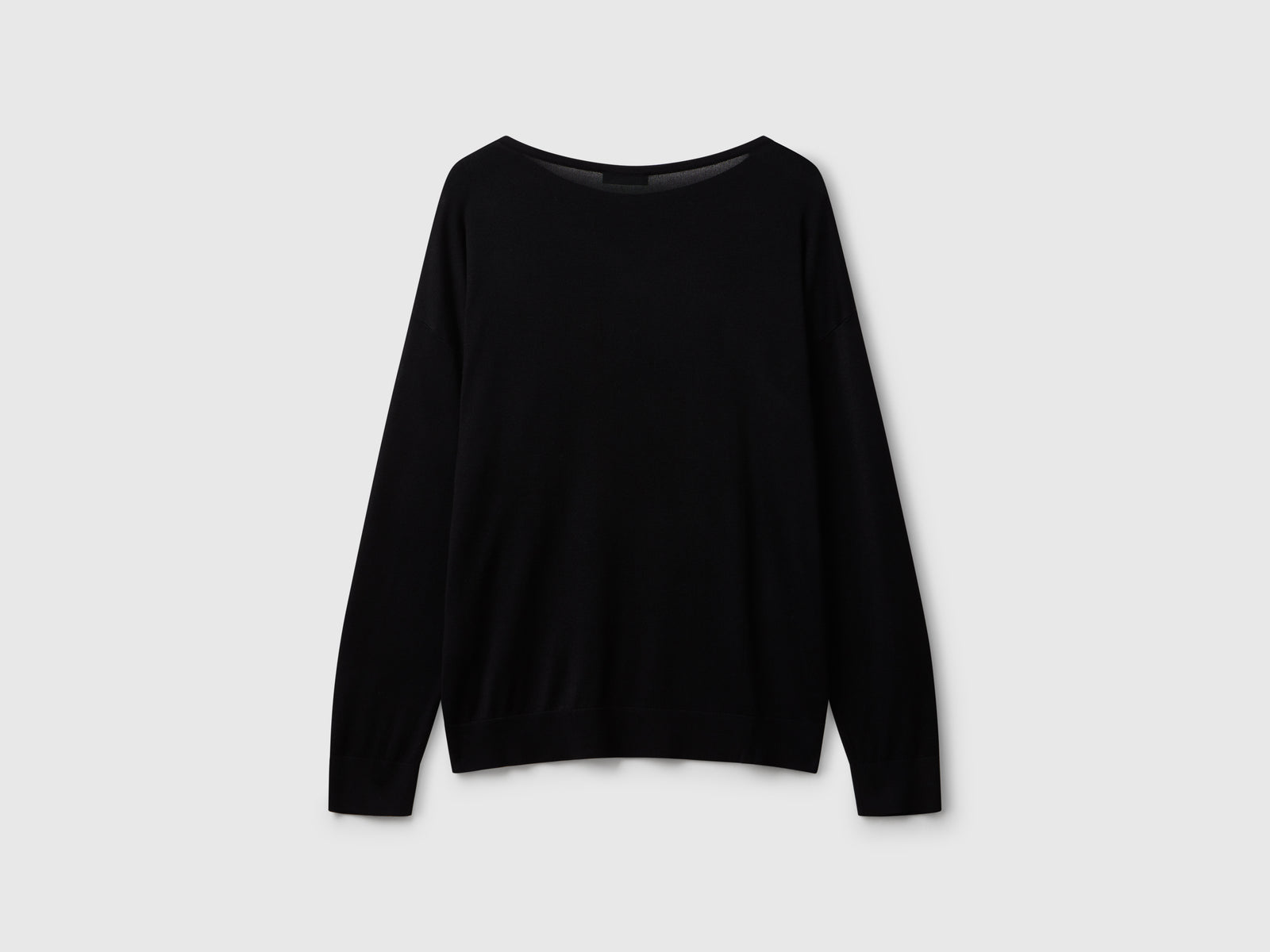 Maglia fluida con scollo a barchetta da donna nero 2 | Benetton Outlet