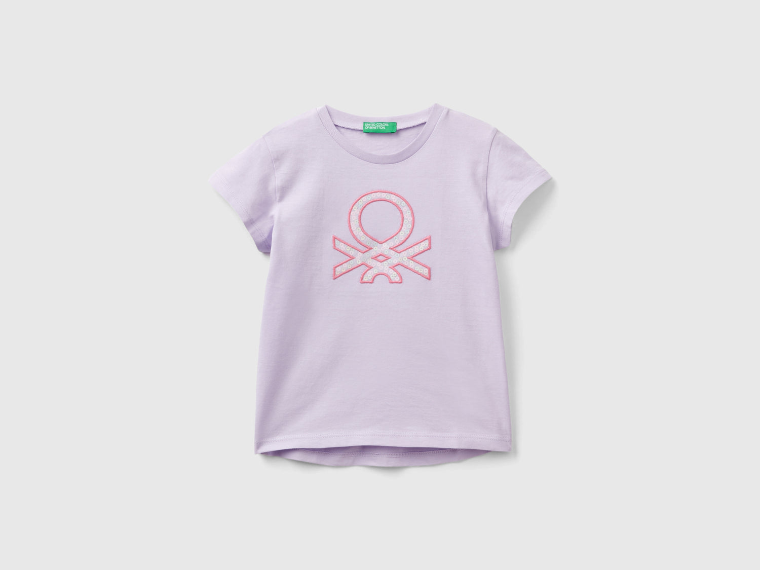 Maglietta con ricamo logo in cotone bio da bimba lilla | Benetton Outlet