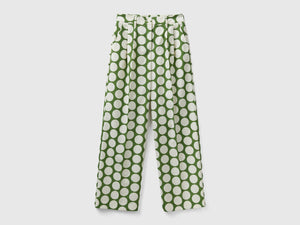 Pantaloni a pois